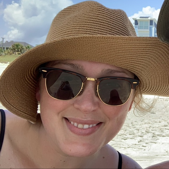 Meet the Posher - Picture 1 of 1